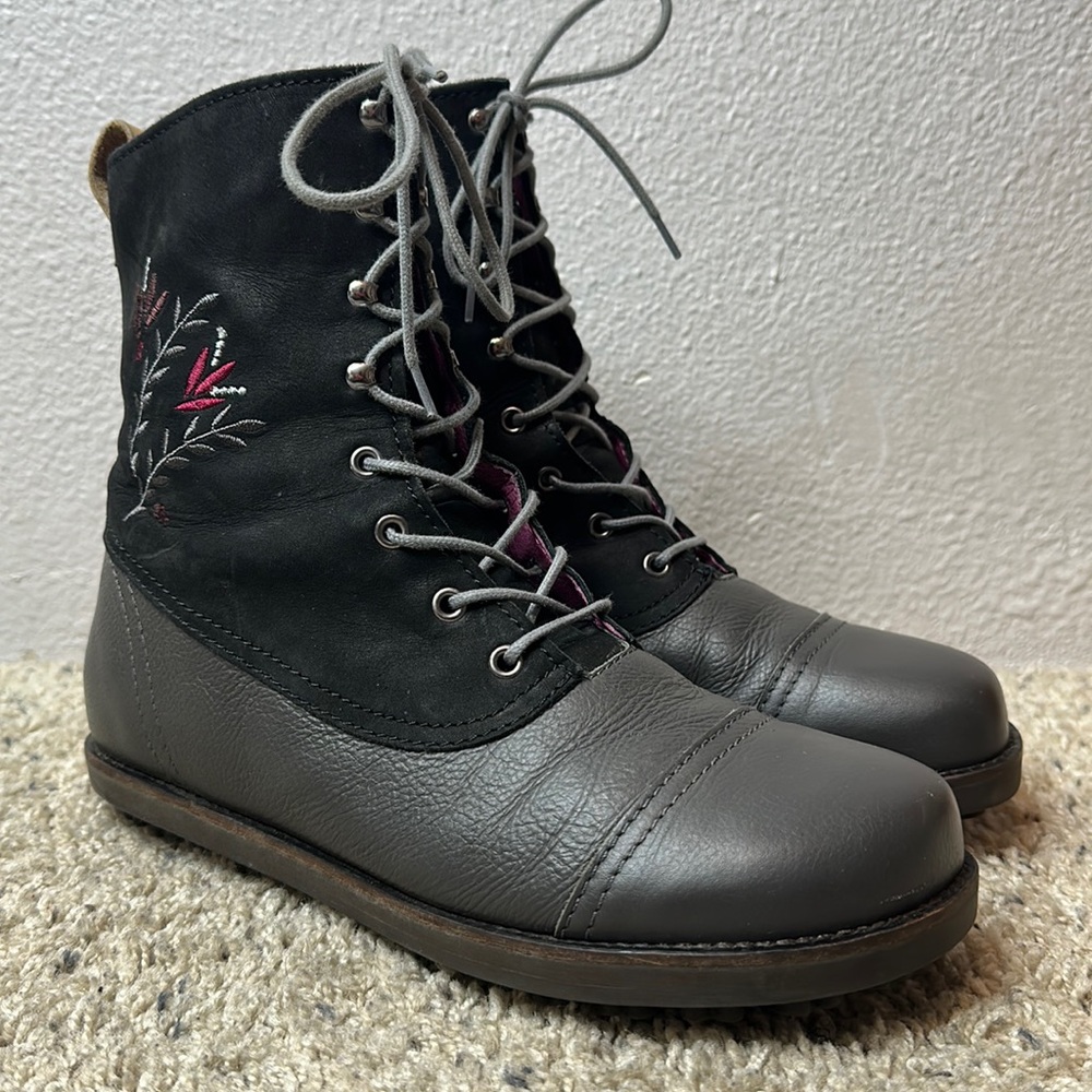 Gudrun Sjoden Embroidered Nappa Boots Size 40